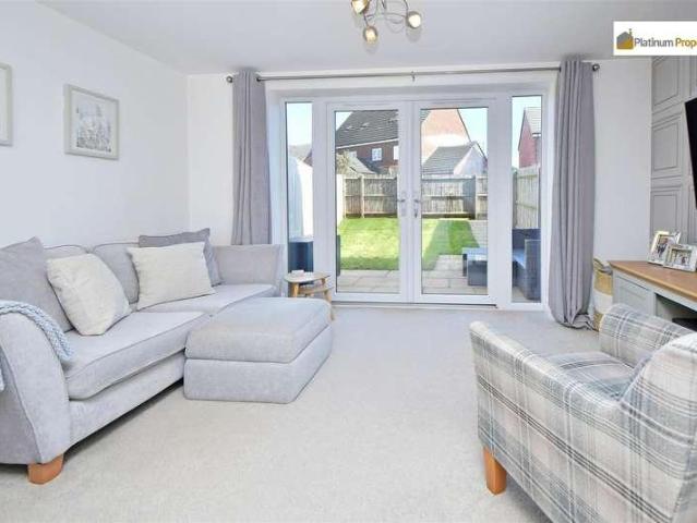 House for sale in Stoke On Trent, Shelton
