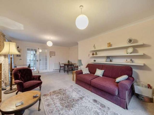 House for sale in Northwood, Greater London