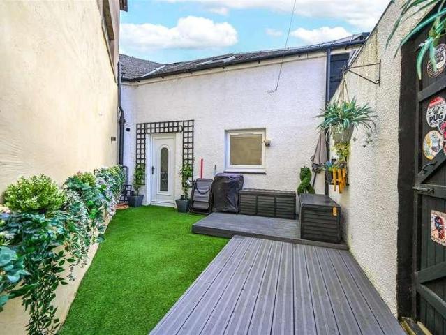 House for sale in Carstairs Junction, South Lanarkshire