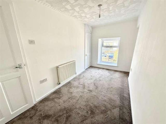 House for sale in Robertstown, Trecynon