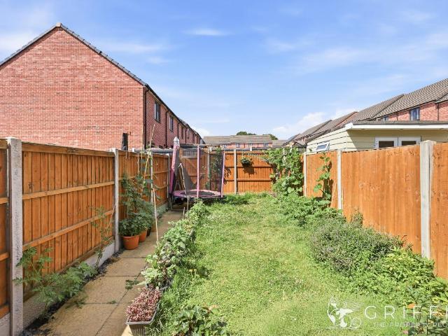 House for sale in Aveley, Essex