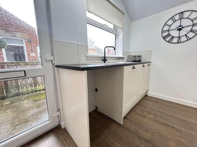 House for sale in Esh