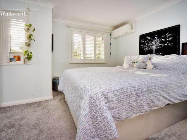 House for sale in Worcester Park, Greater London
