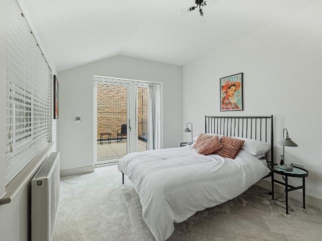 House for sale in London Borough of Barking and Dagenham, Greater London