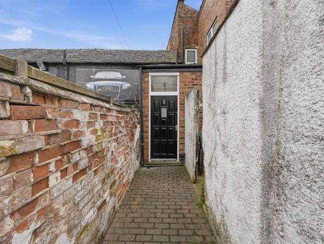 House for sale in Bollinbrook, Macclesfield