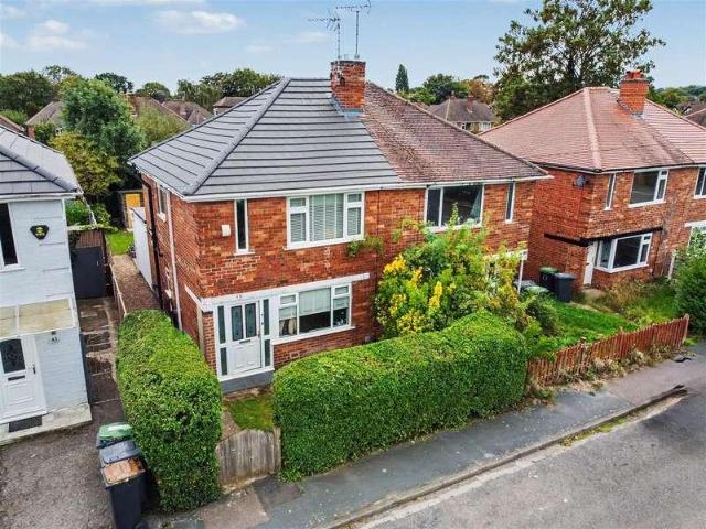 House for sale in Attenborough, East Midlands