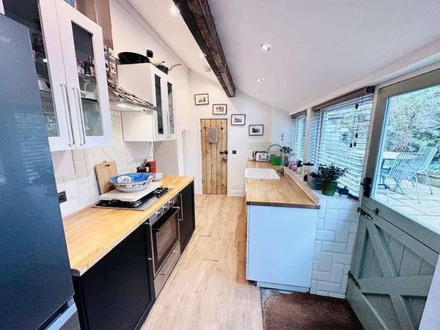 House for sale in Milnsbridge, West Yorkshire