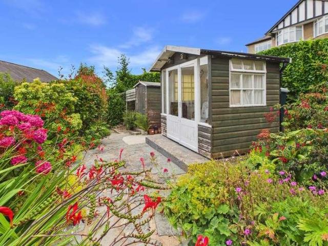 House for sale in Grange-over-sands