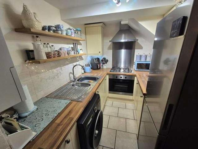 House for sale in Broadshard, Somerset