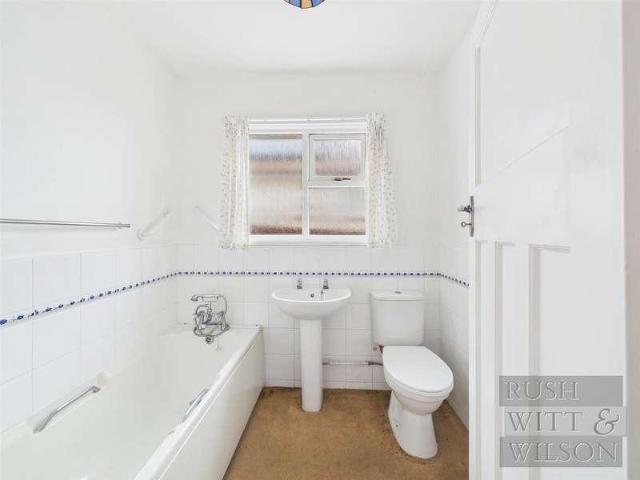 House for sale in Old Town, Heathlands