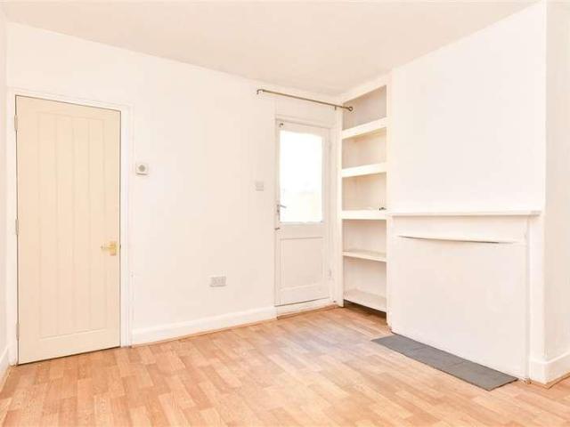 House for sale in Wayfield, Chatham