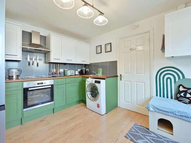 House for sale in Watford, Holywell Estate