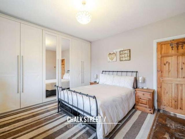 House for sale in Becontree, Greater London