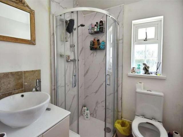 House for sale in Dagenham, Greater London