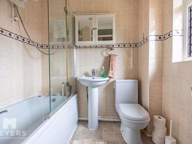 House for sale in Throop, Bournemouth