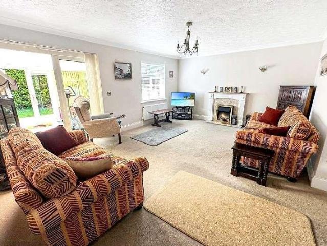 House for sale in Christchurch, Walkford