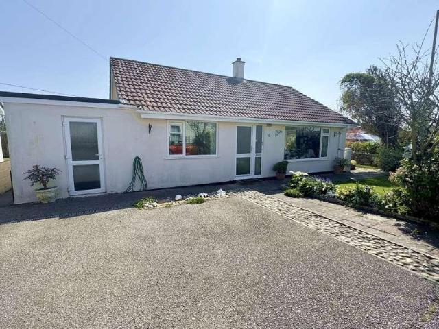 House for sale in Rosehill, Penwartha Coombe