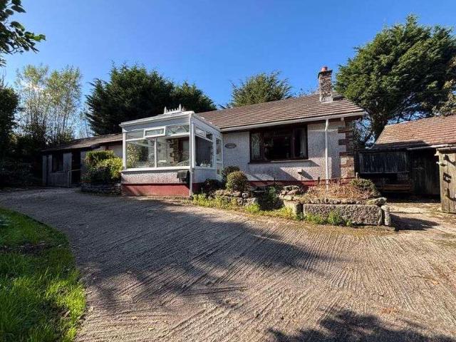 House for sale in Luxulyan, Cornwall