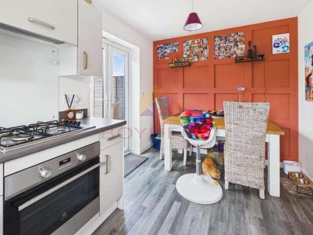 House for sale in Chelmondiston, Suffolk