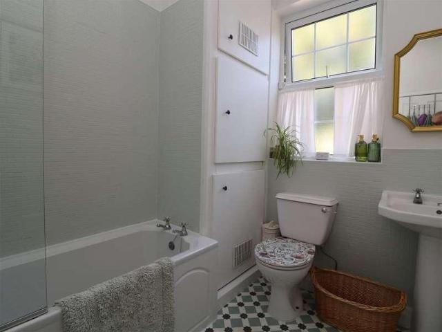House for sale in Clifton, South Yorkshire