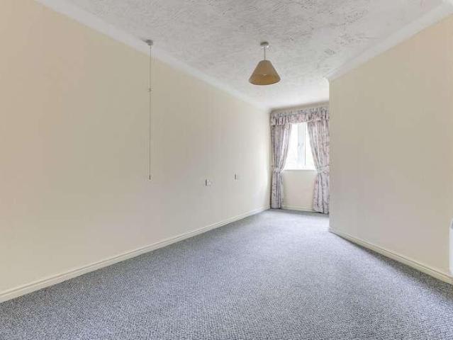 House for sale in Greater London