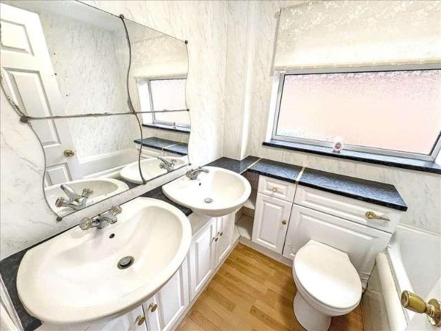 House for sale in Mansfield Woodhouse, Mansfield