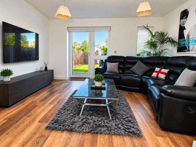 House for sale in Piccotts End, Dacorum