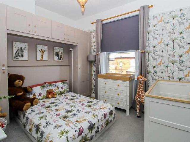 House for sale in Ossett, West Yorkshire