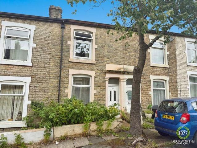 House for sale in Knowle Fold, Darwen