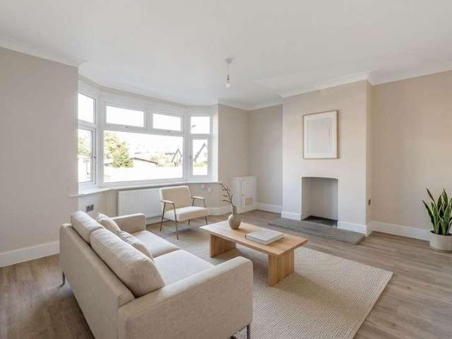 House for sale in Romford, Tunbridge Wells