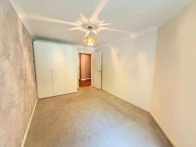 House for sale in Cheetham Fold, Greenheys