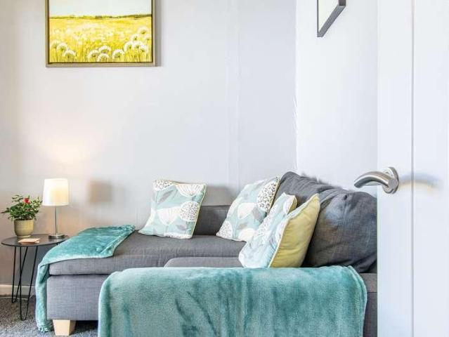 House for sale in Lamellion, Cornwall