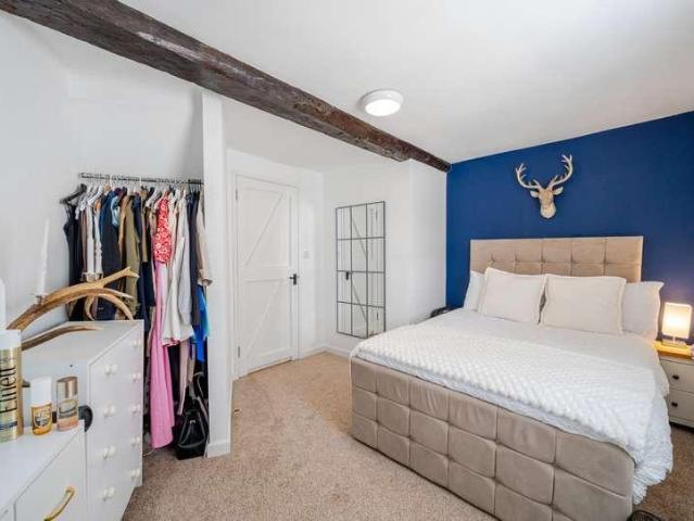 House for sale in Worcester