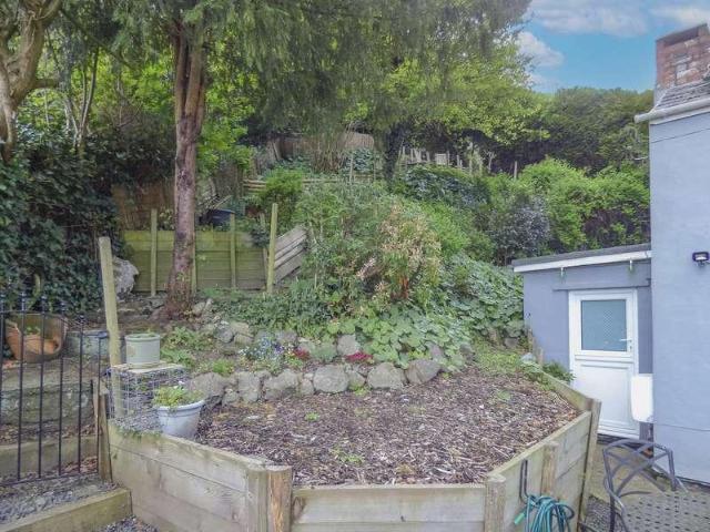 House for sale in Forthampton, Worcestershire