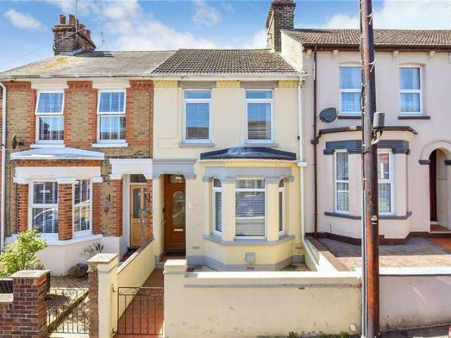House for sale in Elms Vale, Ash