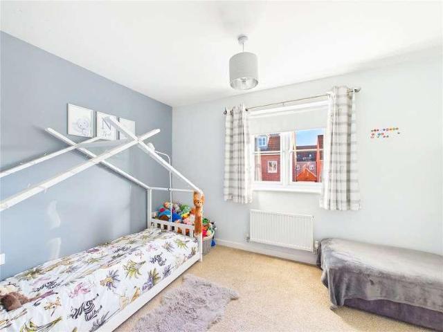 House for sale in Dines Green, Worcester