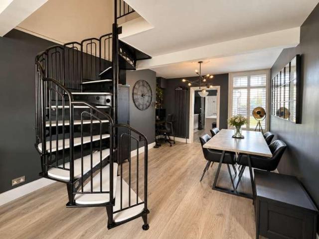 House for sale in Lower Halliford, Surrey
