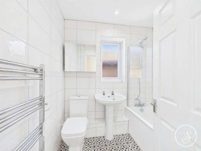 House for sale in Roundhay, Leeds