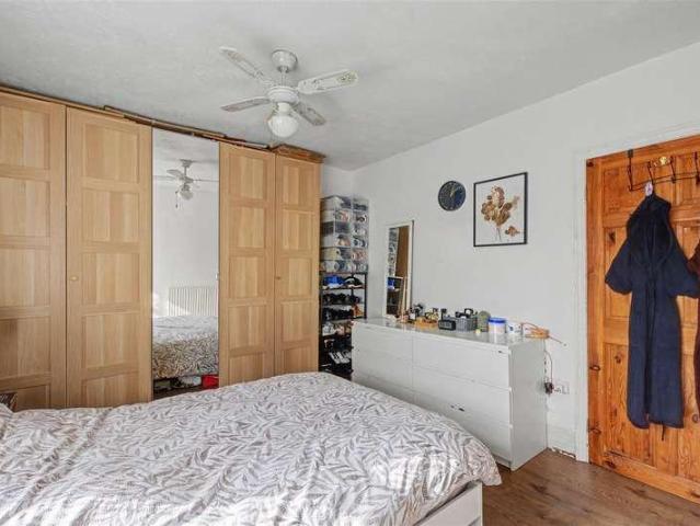 House for sale in Attenborough, East Midlands