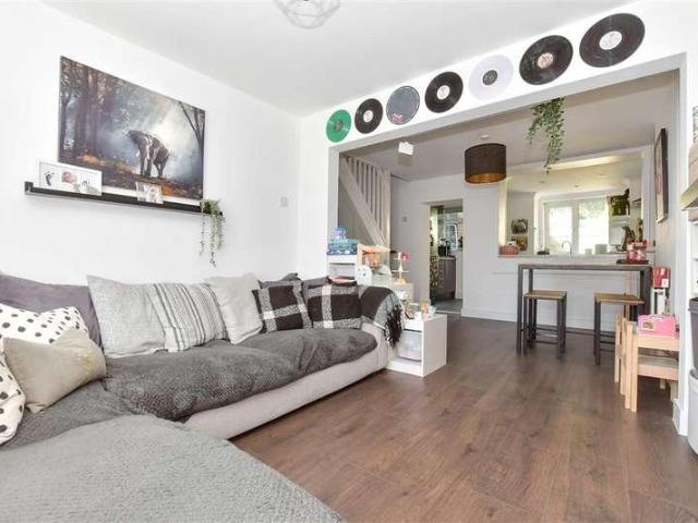 House for sale in Tower Hamlets, Ash