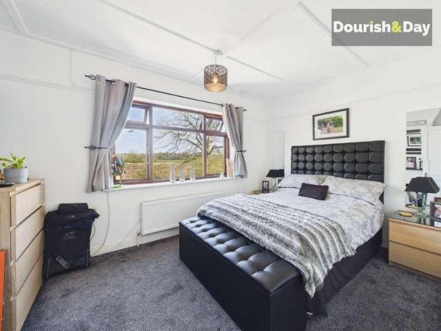 House for sale in Baswich, Staffordshire