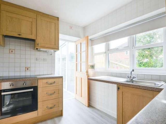 House for sale in Pachesham Park, Surrey