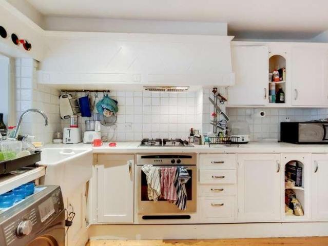House for sale in Ferme Park, Greater London