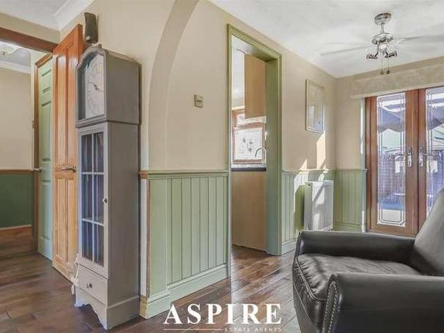 House for sale in Leigh Beck, Castle Point