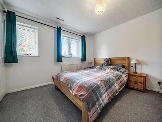 House for sale in Dean Court, Vale of White Horse