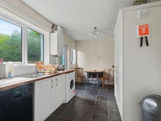 House for sale in Lenton Abbey, Haddon