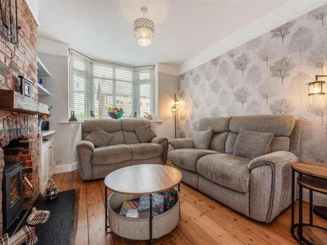House for sale in Chichester, Littlecote