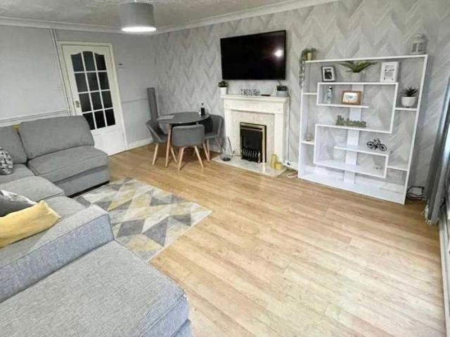 House for sale in Ravenstitch, Brierley Hill