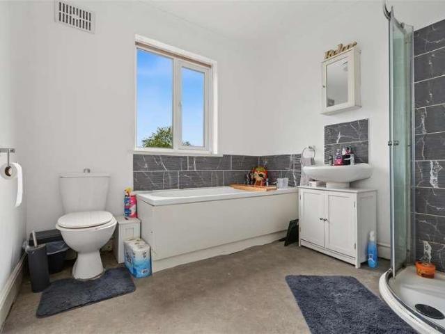 House for sale in Stapleford, Attenborough