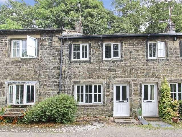 House for sale in Oakworth, West Yorkshire